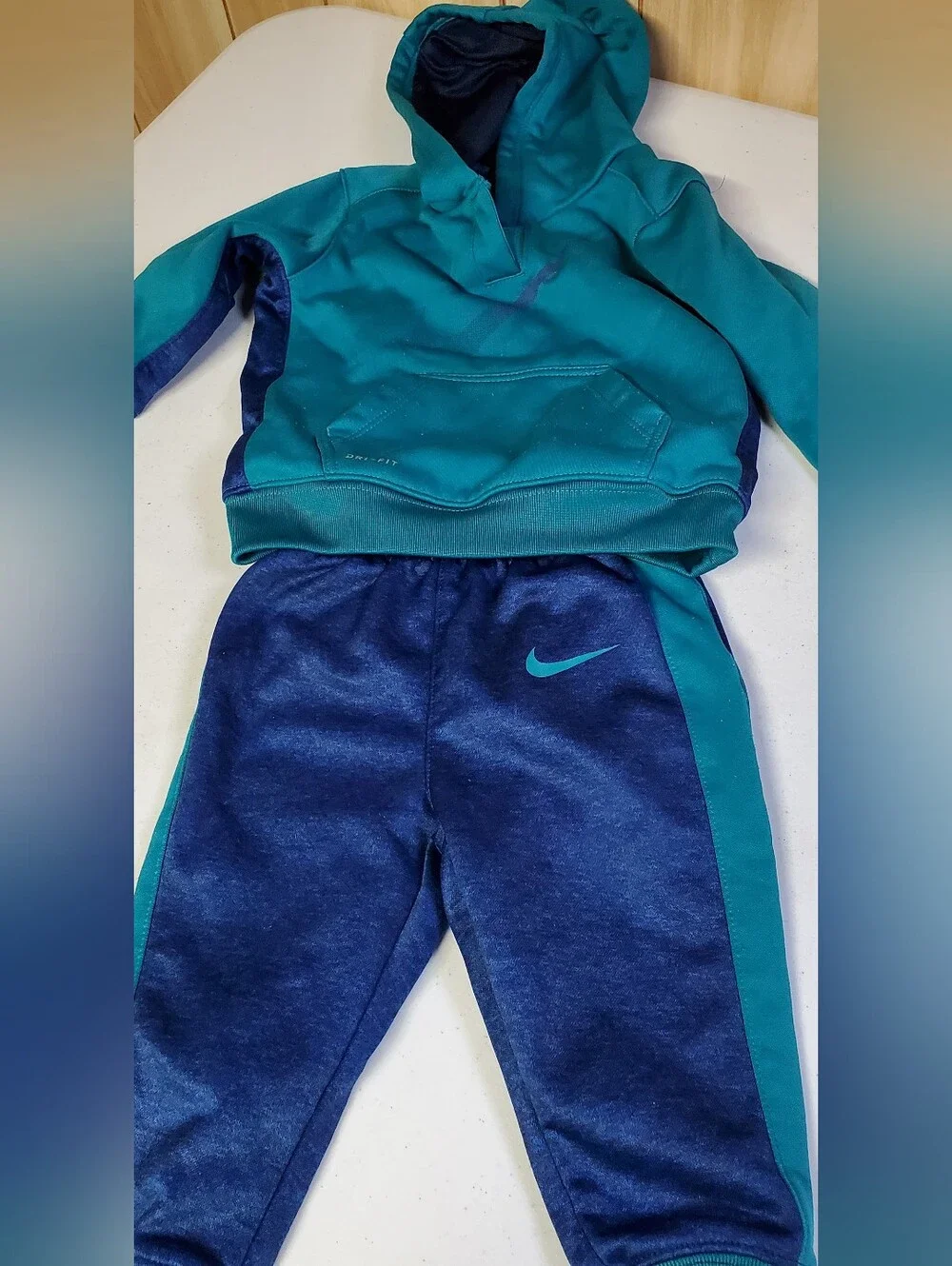 Nike Baby Boy Teal & Blue Dri-FIT Hoodie & Jogger Pants Set 12M
